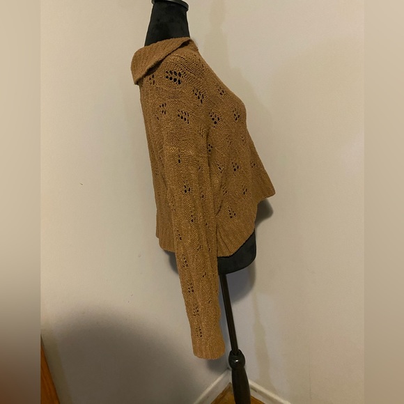 Pink Rose Sweater Size Small - Picture 2 of 5